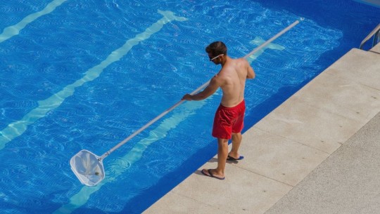 Public Swimming Pools - ProMinent